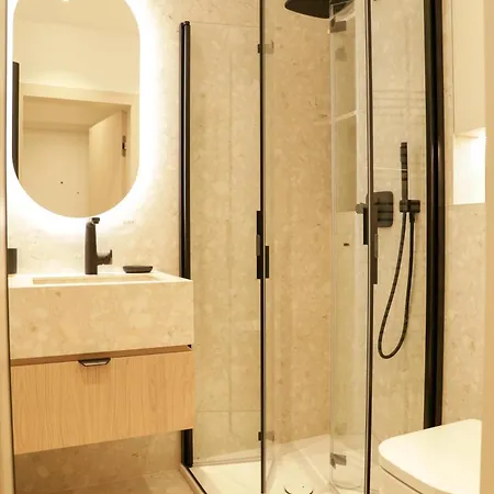 Core Royal-studio & Parking