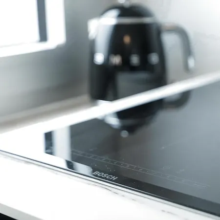 Core Royal-studio * لوكسمبورغ